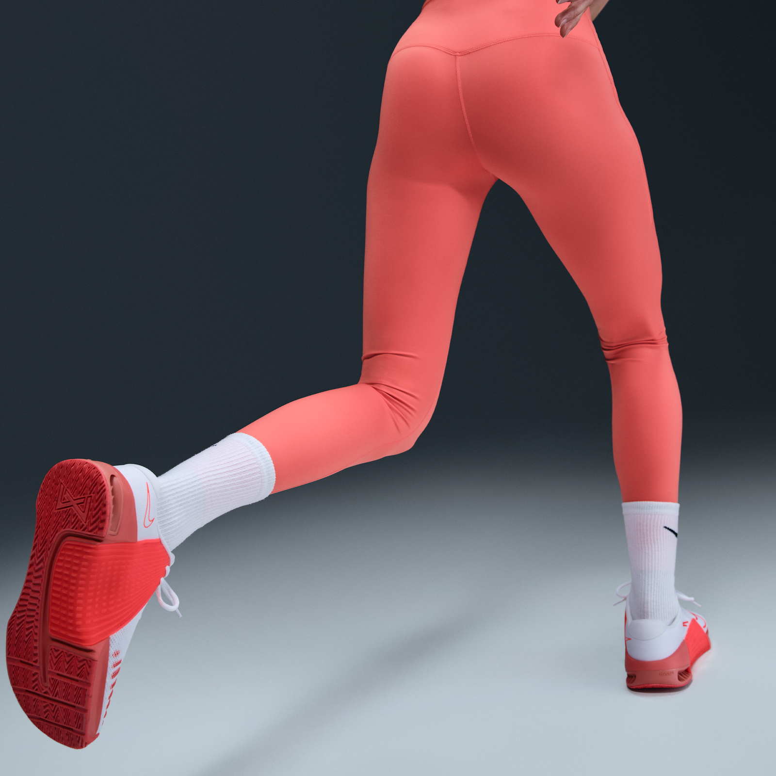 Nike Go High-Waisted Full-Length Pocket Leggings