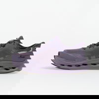 Max Cushioning Glide-Step