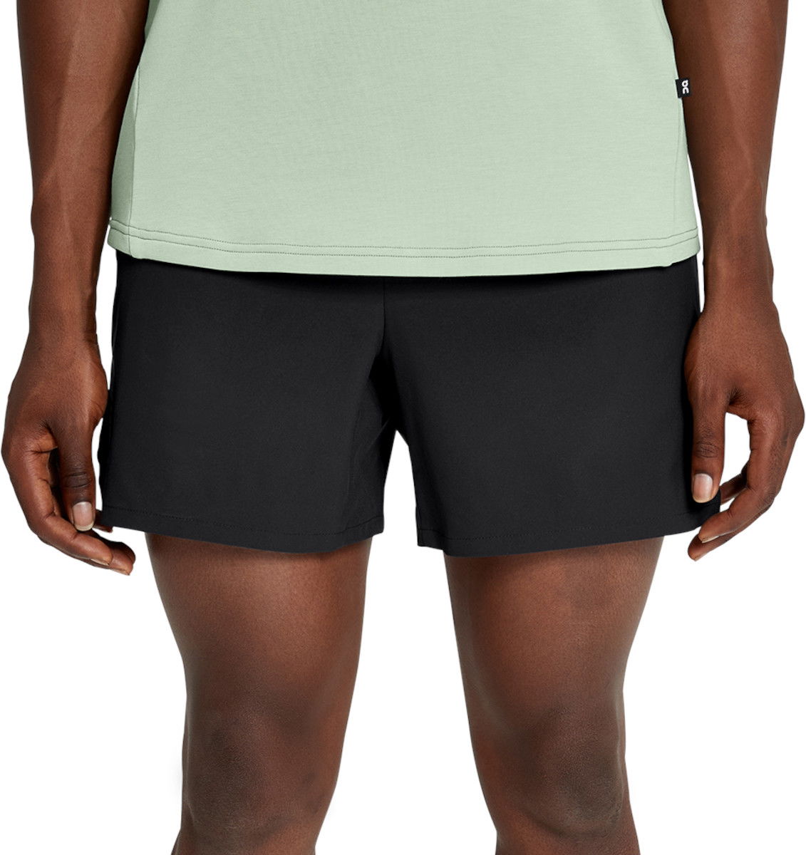 Šortky On Running Essential Shorts Čierna | 1md10120553, 0