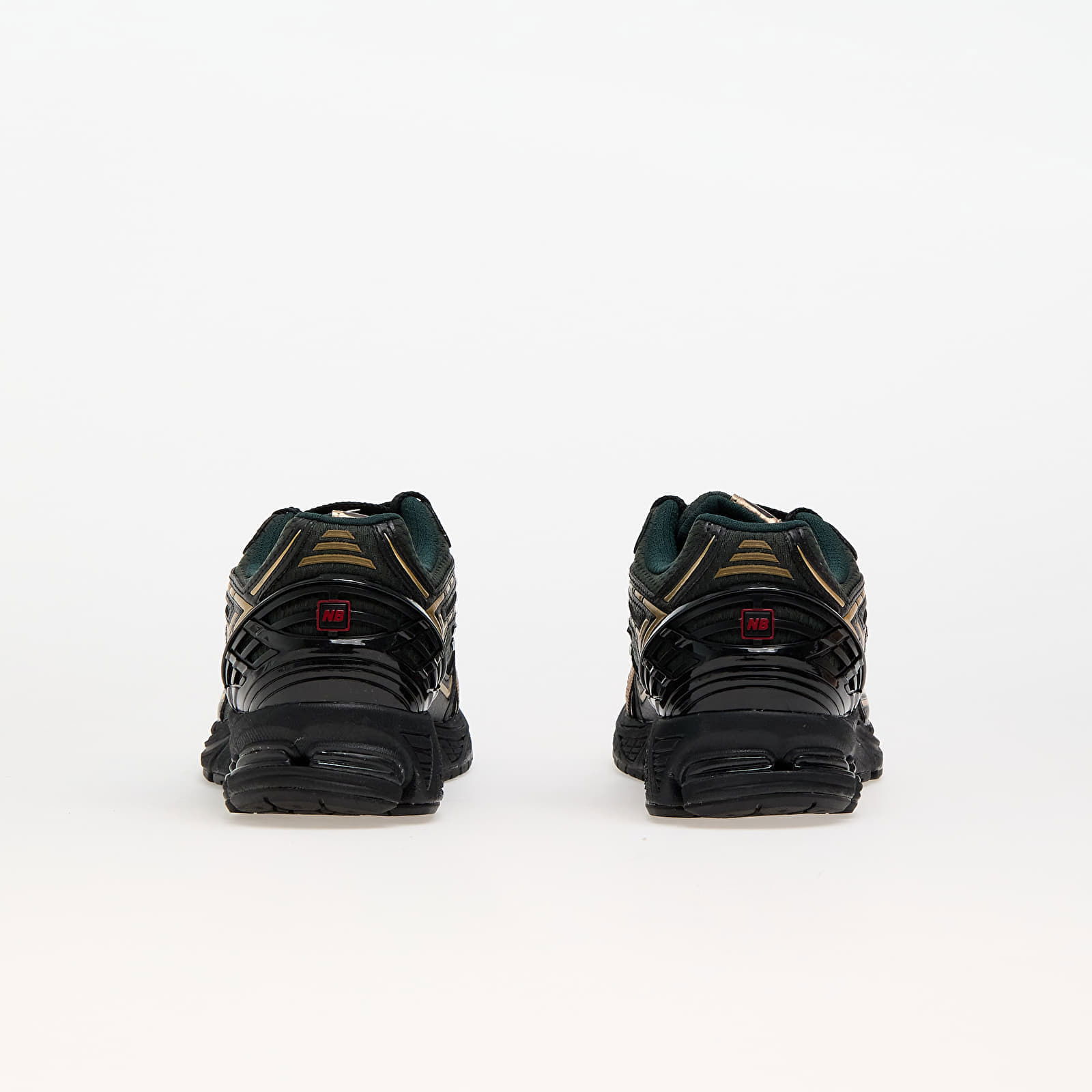 Kith x 1906R "Black"