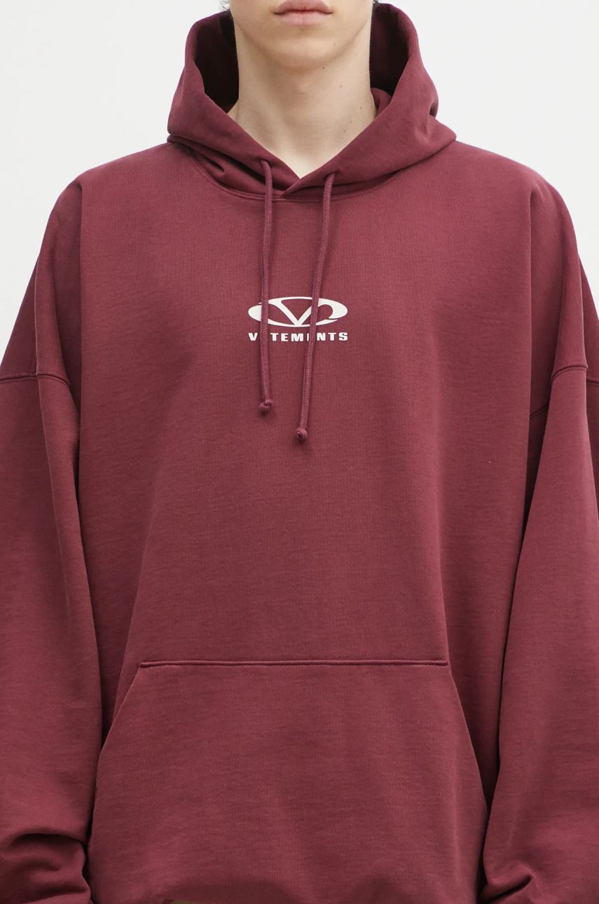 VETEMENTS Oval Logo Cropped Boxy Hoodie