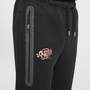 Tepláky Nike Central Cee x Tech Fleece Sweatpants Čierna | HQ3749-010, 4
