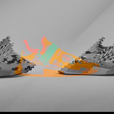 Tenisky a topánky adidas Originals Pharrell Williams x NMD Hu "Fred Flintstone" Oranžová | GZ4439, 1
