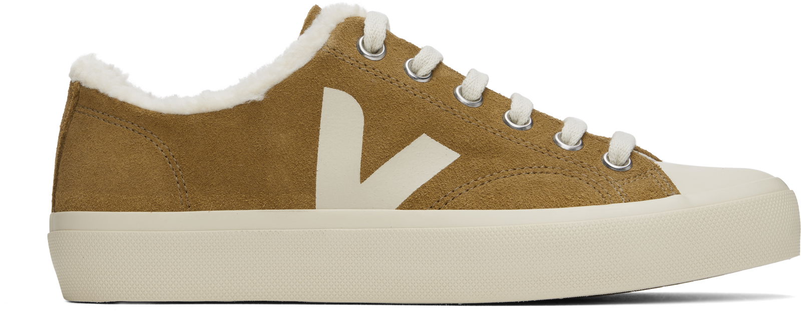 VEJA Wata II Low Winter