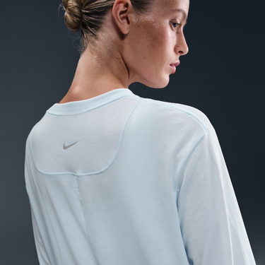 Tričko Nike Nike One Relaxed Dri-FIT Long Sleeve T-Shirt Modrá | FN2817-423, 3