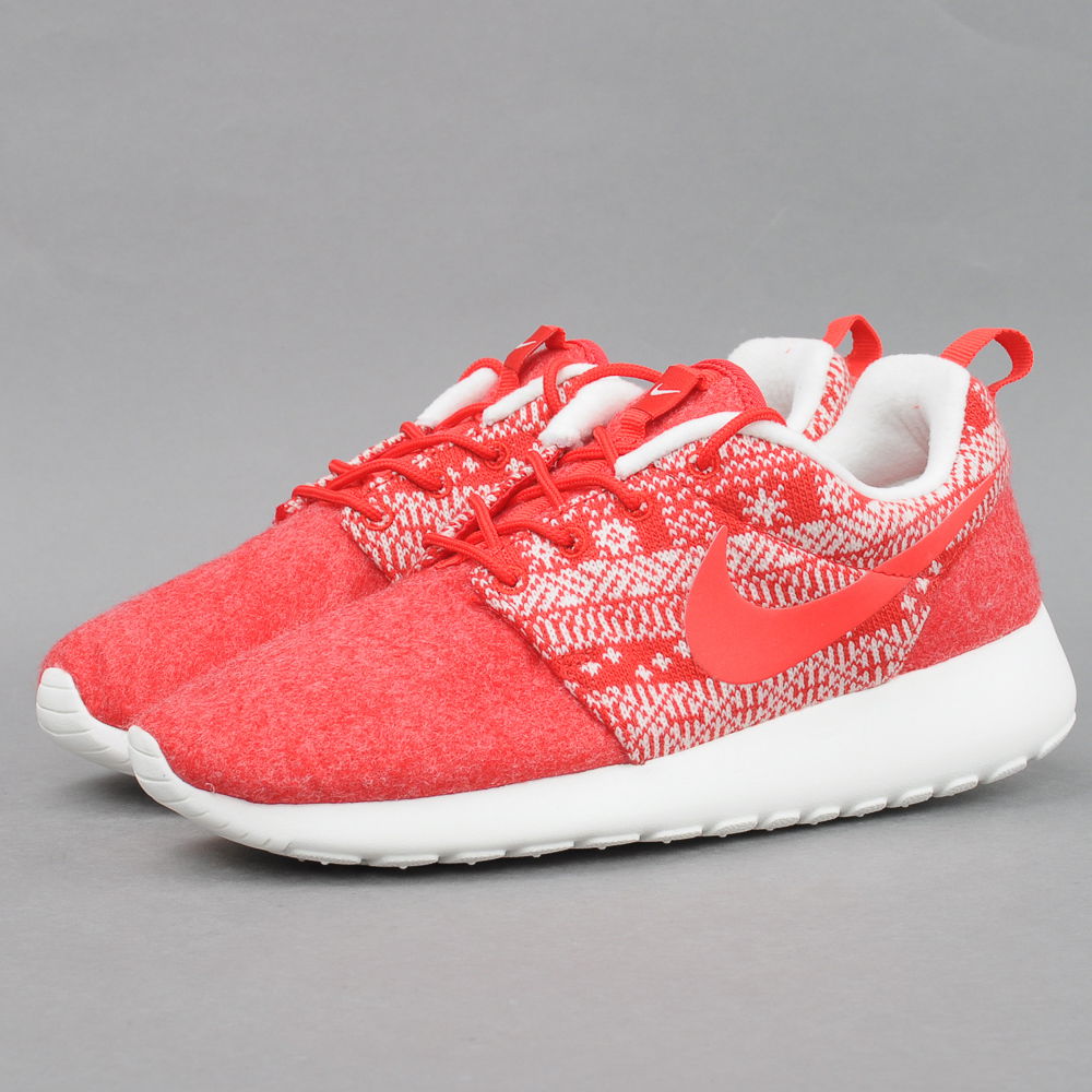 Tenisky a topánky Nike WMNS Roshe One Winter Červená | 685286-661, 0