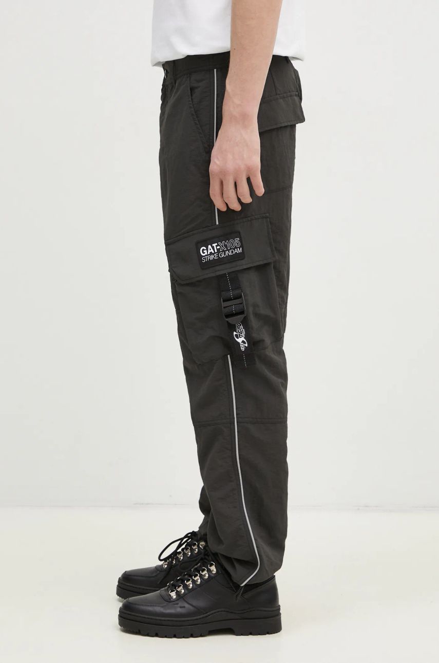 Cargo nohavice Levi's x Gundam SEED High Waist Cargo Pants Čierna | A7409.0000, 1