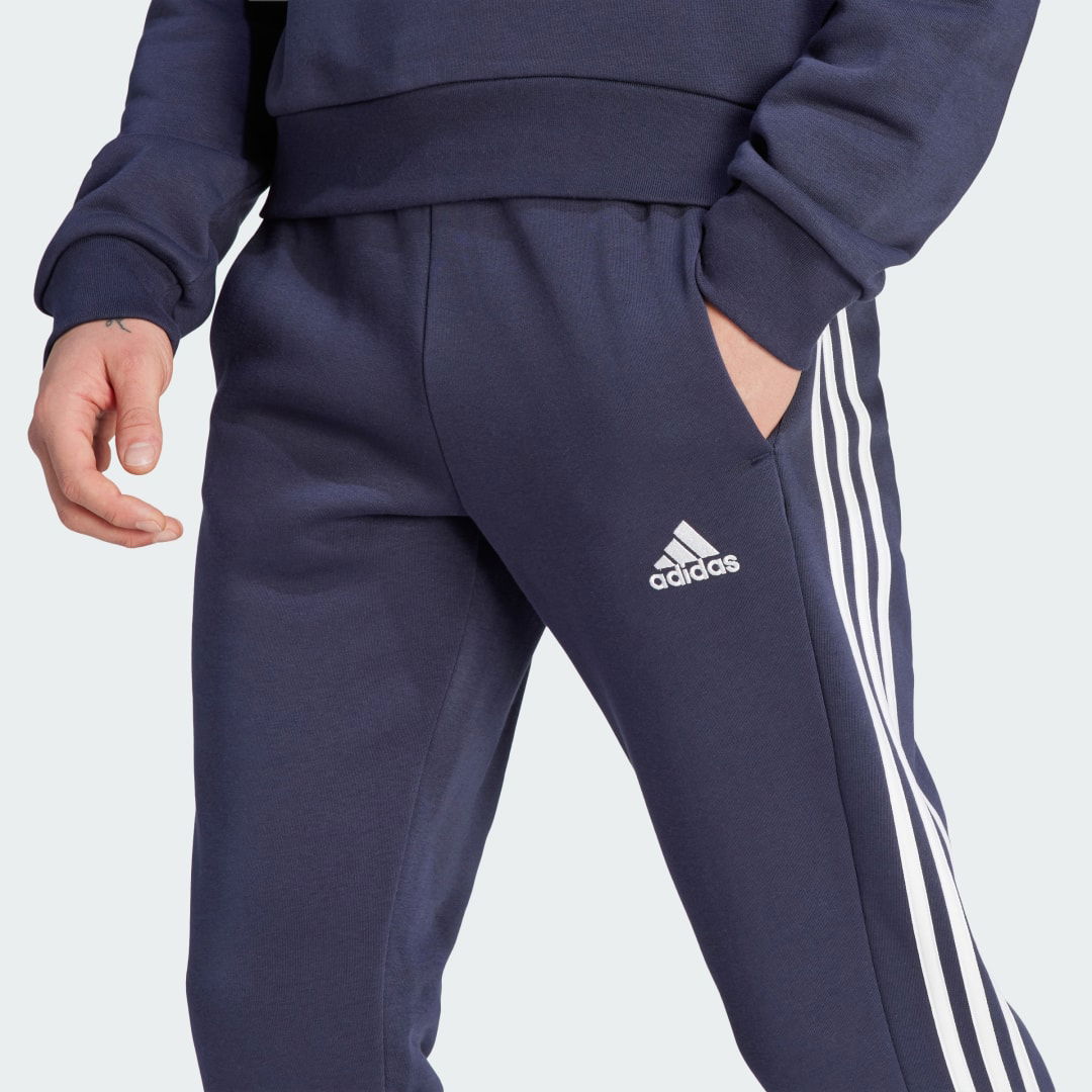 Essentials Fleece 3-Stripes Tapered Cuff Pants