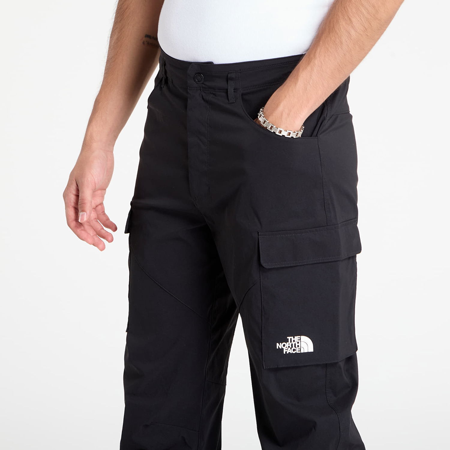 Cargo nohavice The North Face The North Face Exploration Cargo Pants 30 Čierna | NF0A8EC6JK31, 1