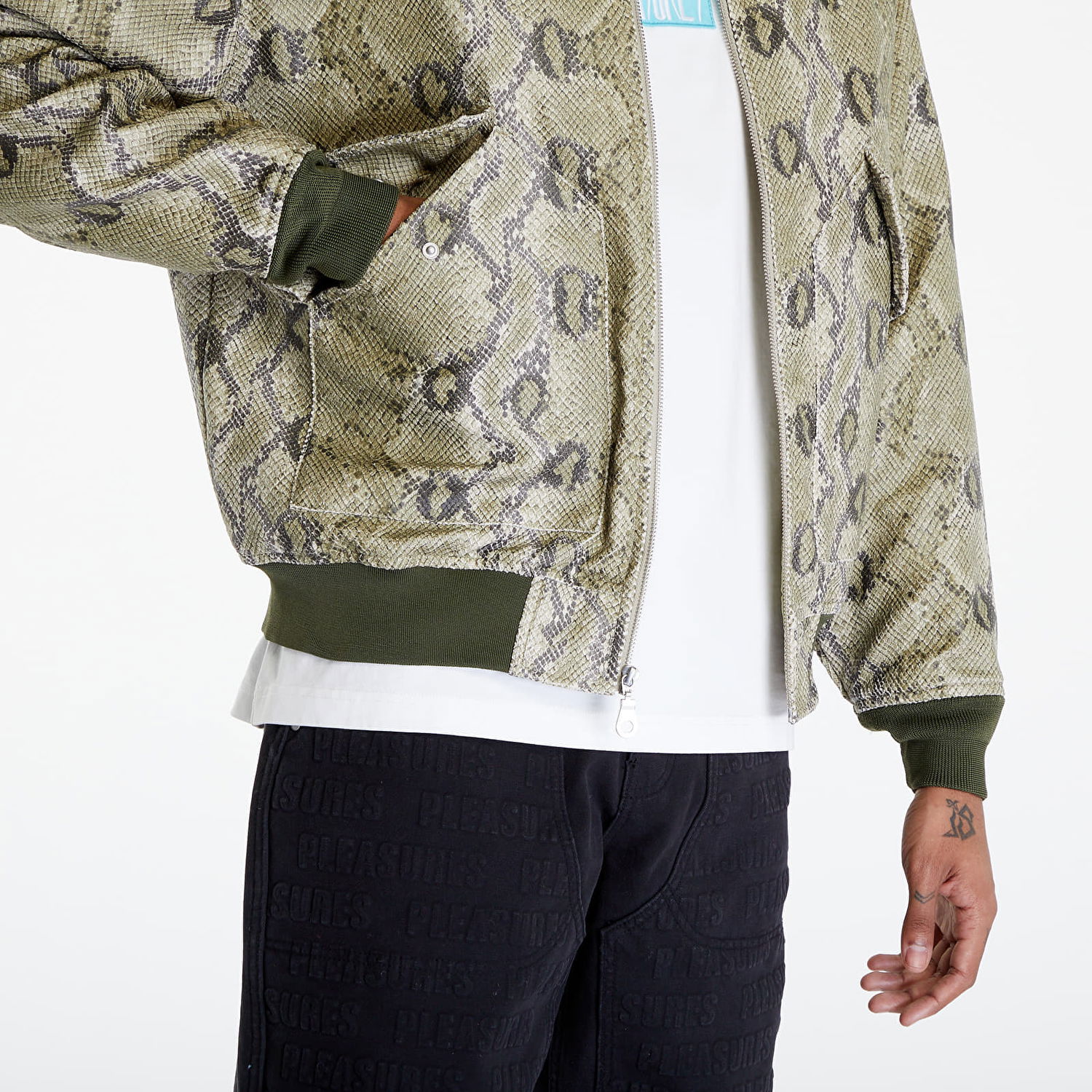 Bunda Pleasures Rattle Flight Jacket Zelené | P24SP013 GREEN, 1