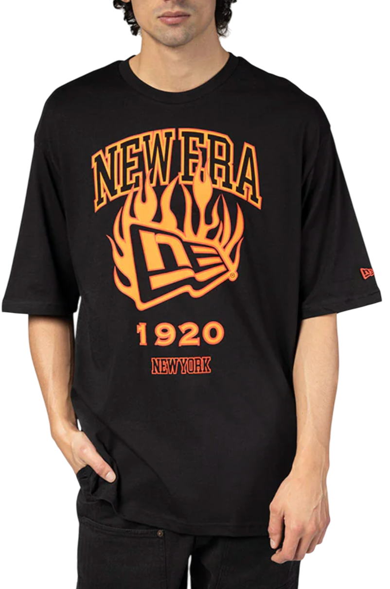 Tričko New Era Ne Flag Flame New York 1920 Oversized T-Shirt Čierna | 60564870-60564870, 0
