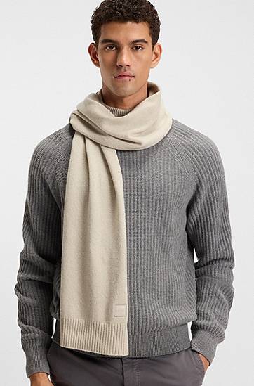 Šál BOSS Ribbed-hem plain-knit scarf with woven logo badge Béžová | 50522445, 1
