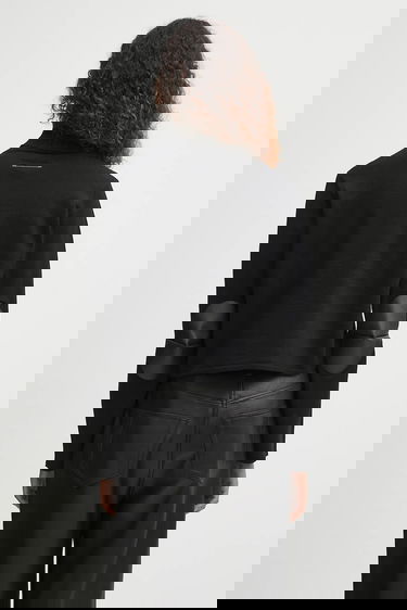 Sveter Maison Margiela MM6 Maison Margiela Wool Turtleneck Sweater Čierna | S52HA0296.M13133.900, 2