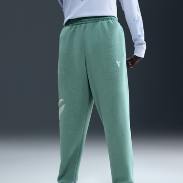 Tepláky Nike Kobe Winterised Fleece Trousers with Geometric Logo Zelené | IM4866-017, 3