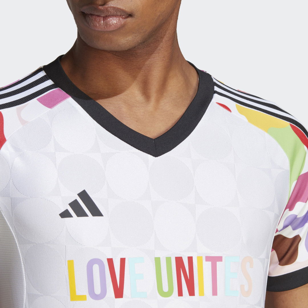 Pride Tiro Jersey