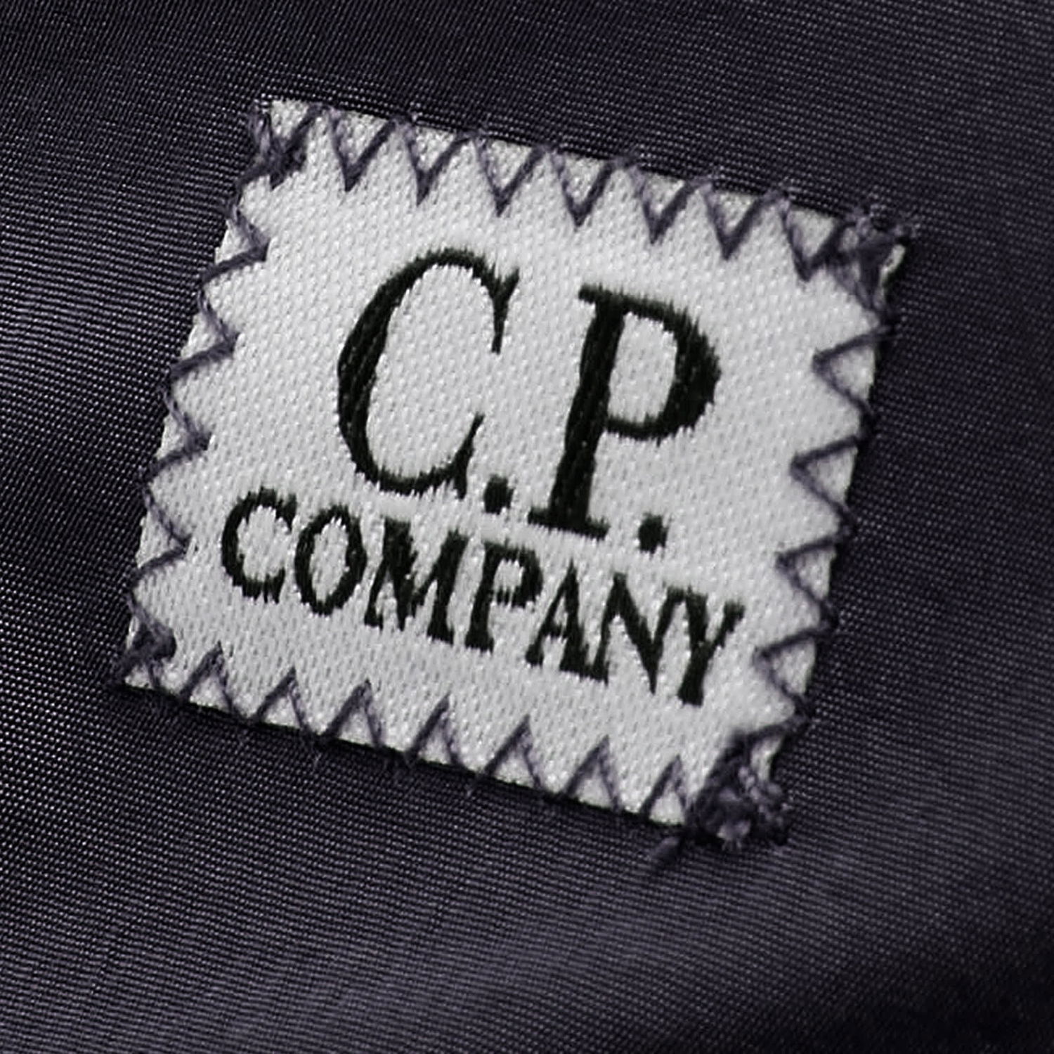 Šiltovka C.P. Company Chrome-R Panelled Logo Cap Čierna | 15CMAC196A-005904A-888, 1