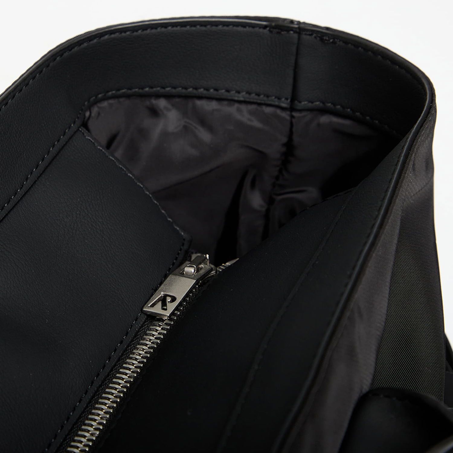 Tote bag Represent Clo Oversized Nylon Carry Bag Čierna | MLM100253-01, 1