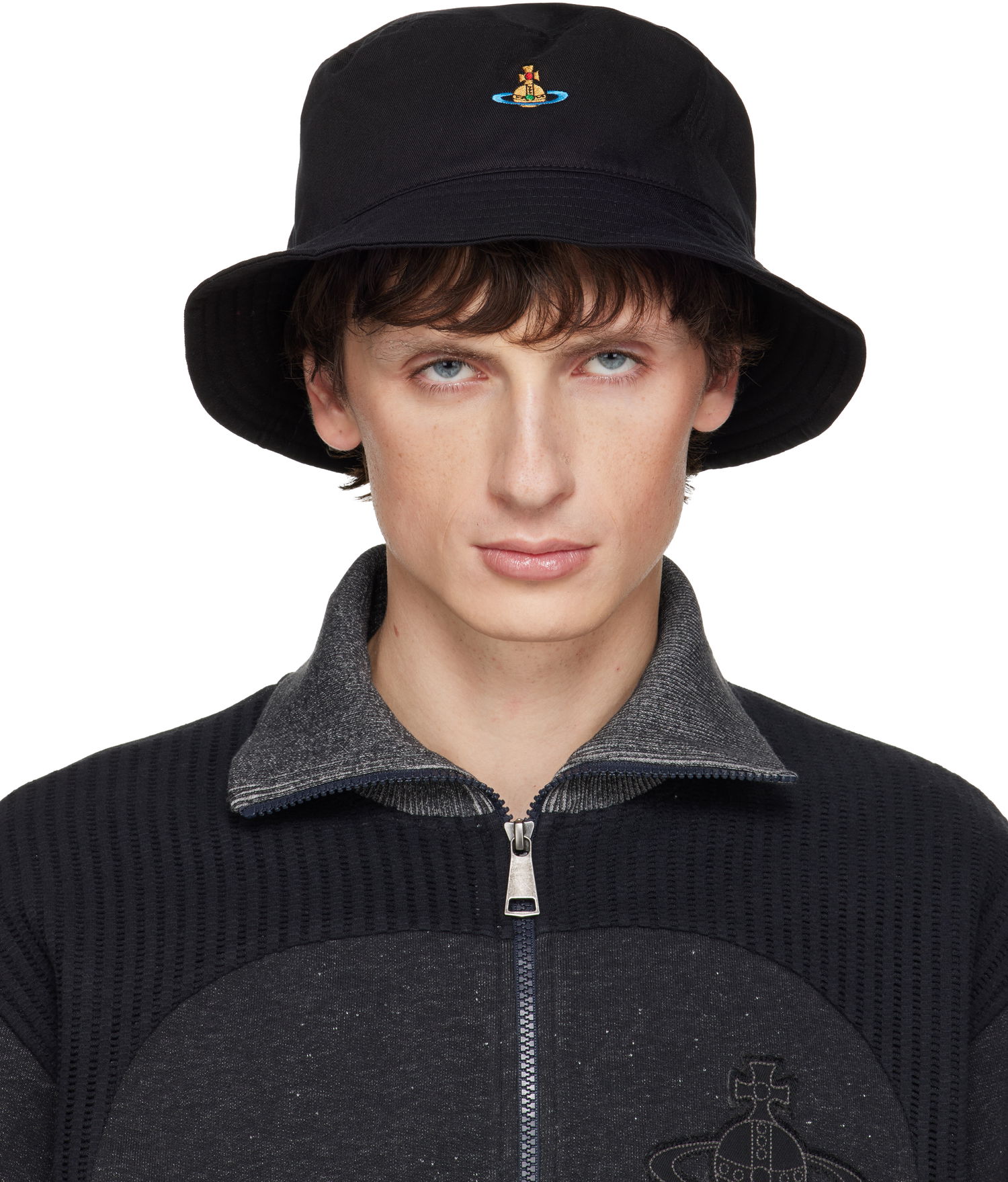 Klobúk Vivienne Westwood Vivienne Westwood Embroidered Logo Bucket Hat Šedá | 81020009-W01B3-, 0