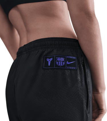 Tepláky Nike Kobe x FC Barcelona Graphic Track Pants 2025/26 Women Čierna | hq7520-010, 3