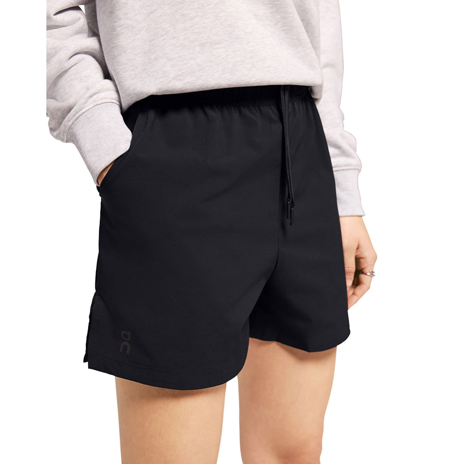 Šortky On Running Focus Shorts Black Čierna | 1WE10440553, 1