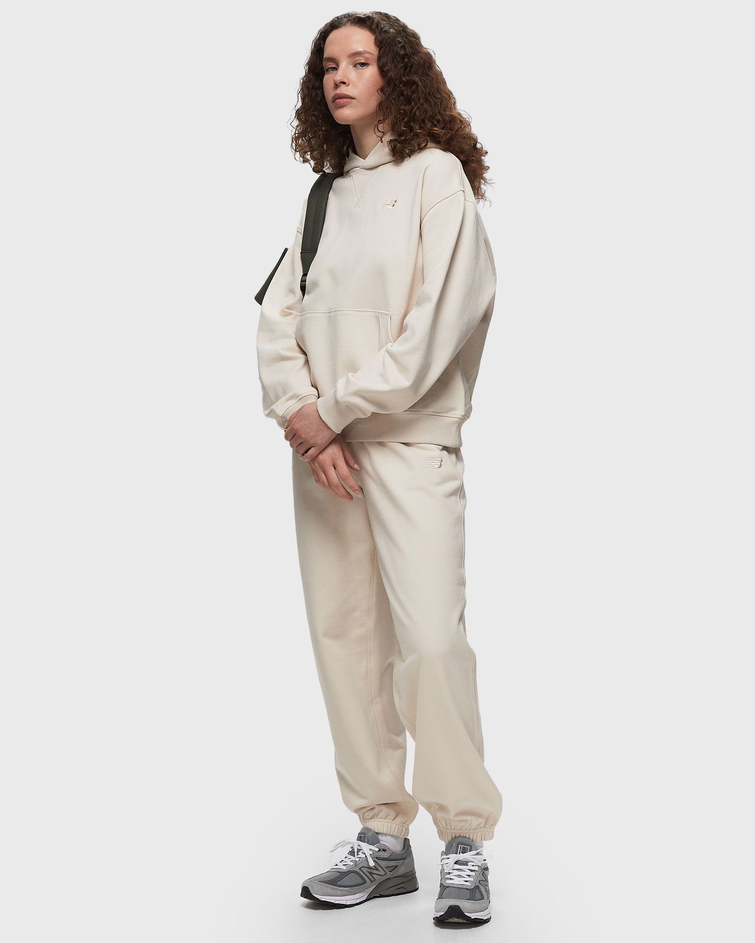 Mikina New Balance Athletics French Terry Hoodie Béžová | WT41537-LIN, 1