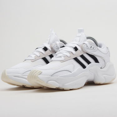 Tenisky a topánky adidas Originals Magmur Runner W Biela | EE5139, 1