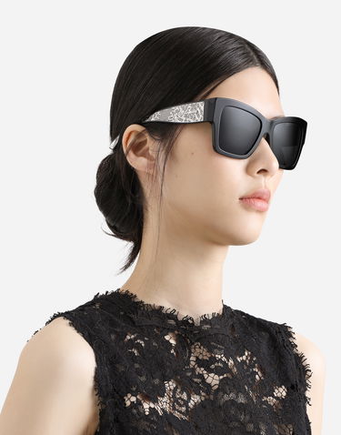 Slnečné okuliare Dolce & Gabbana Dolce & Gabbana DG Lace Sunglasses Čierna | VG4493VP1879V000, 1