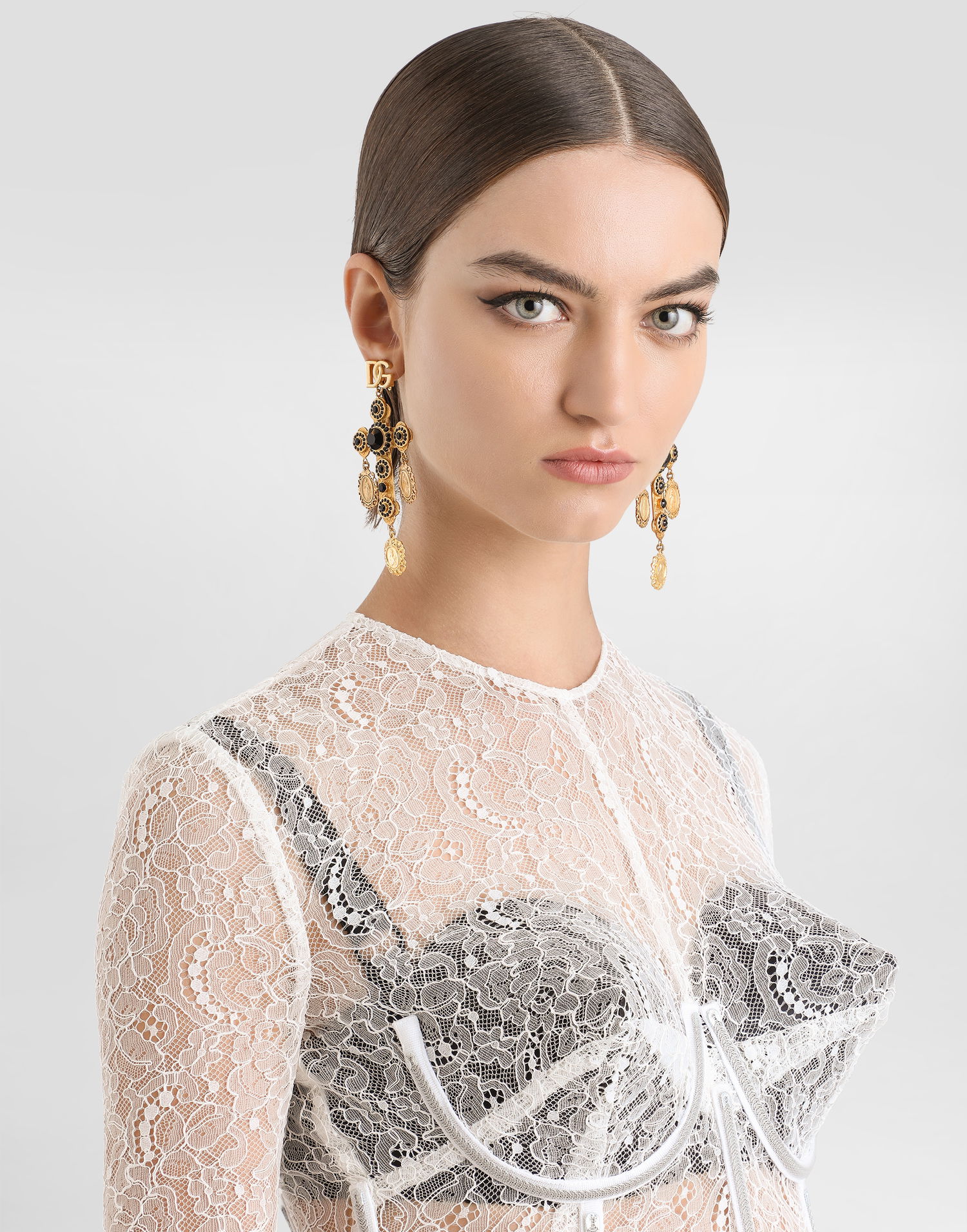 Náušnice Dolce & Gabbana Dolce & Gabbana Drop Cross Earrings with Votive Medallions Metalická | WER4C3W1111ZOO00, 1
