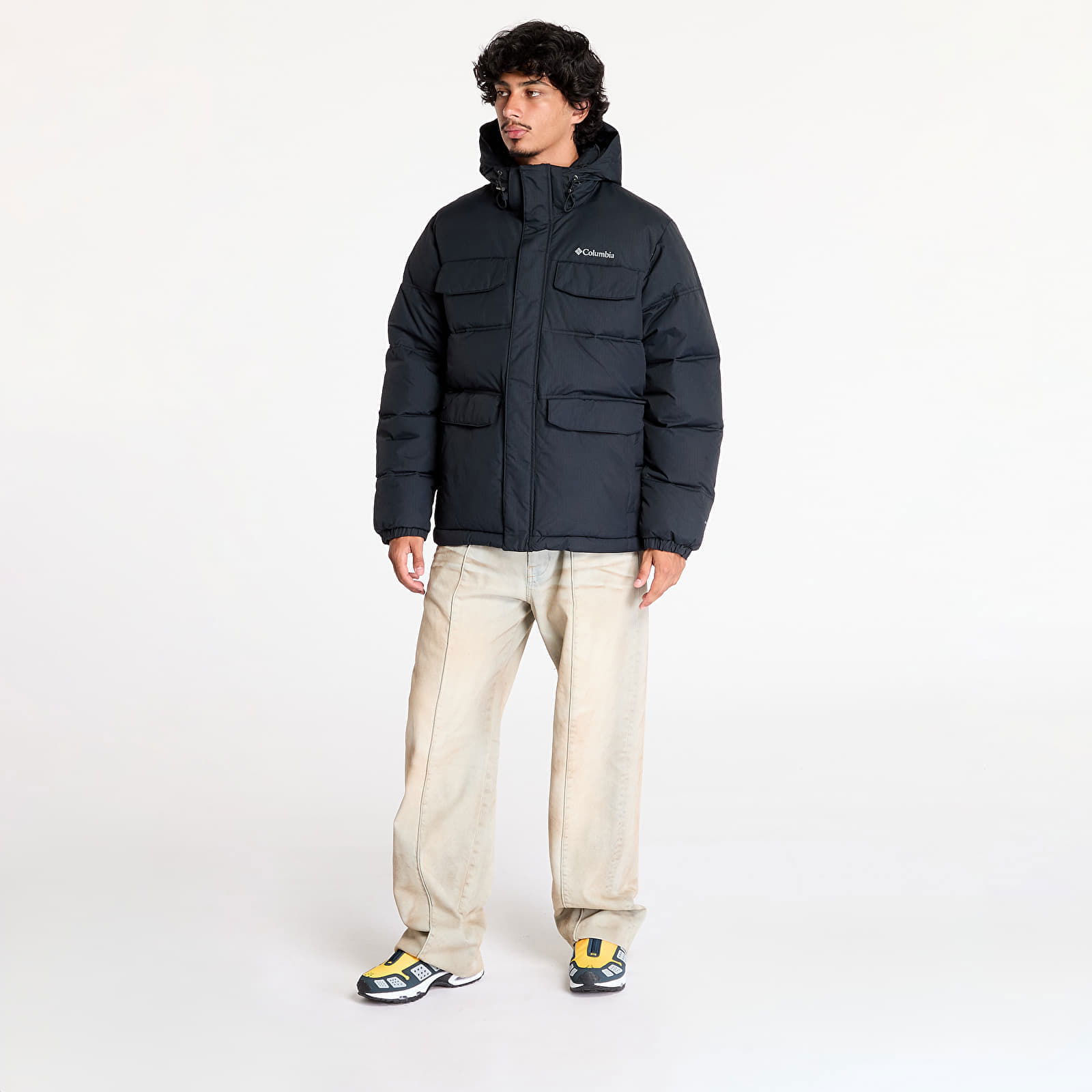 Landroamer™ Puffer Jacket Black