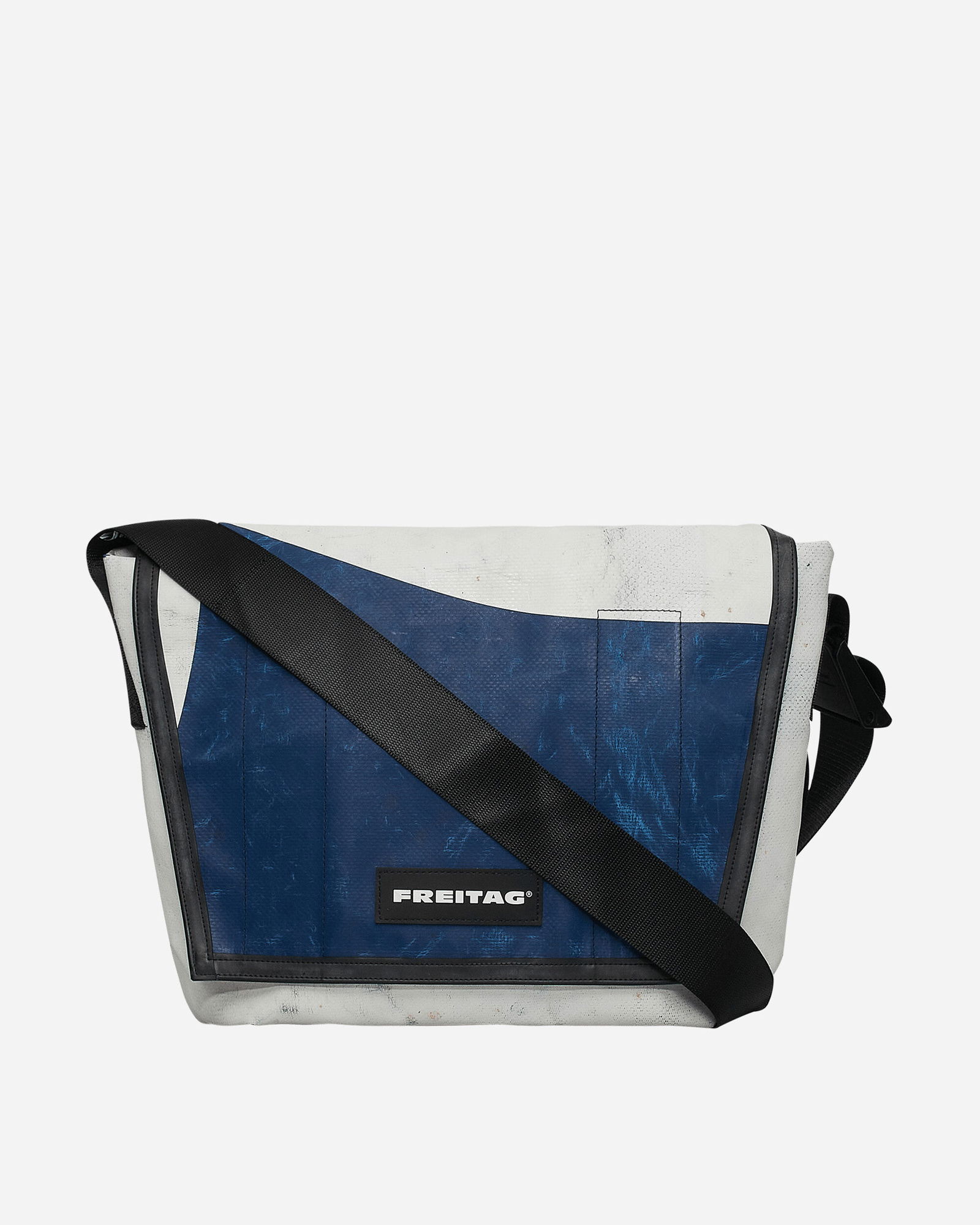 Slim Messenger Bag