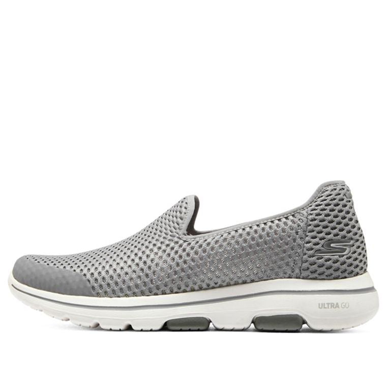 Tenisky a topánky Skechers Go Walk Šedá | 894132-CHAR
