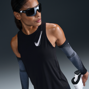 Tielko Nike One Dri-FIT Running Tank Top Čierna | HJ2218-010, 1