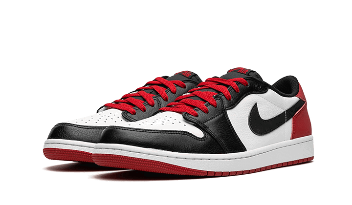 Air Jordan 1 Retro Low OG "Black Toe"