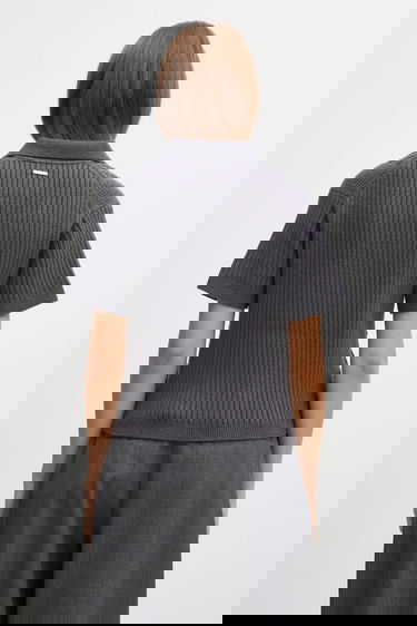 Sveter JW Anderson JW Anderson Cropped Cable Knit Polo Šedá | KW1443.YN0446, 2