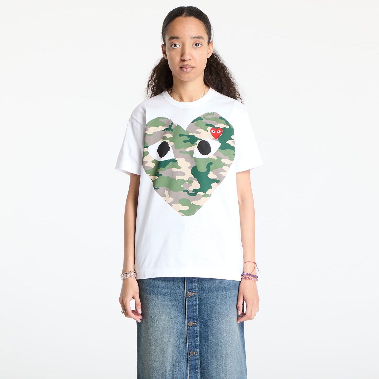 Tričko Comme des Garçons Comme des Garçons PLAY Red Emblem Knit T-Shirt Biela | AX-T242 WHITE, 1
