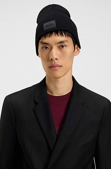 Kulicha BOSS Knitted beanie hat in cotton with logo badge Čierna | 50551508, 1