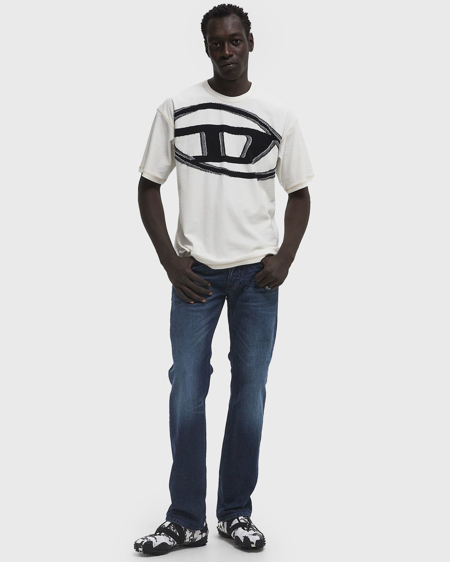 Tričko Diesel T-DOXT Graphic T-Shirt Size XL Biela | A16185-0GIAS-141, 1