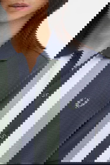 Polo tričko Fred Perry Knitted Short Sleeve Regular Fit Polo Shirt with Vertical Stripes and Classic Collar Rôznofarebný | M8522, 3