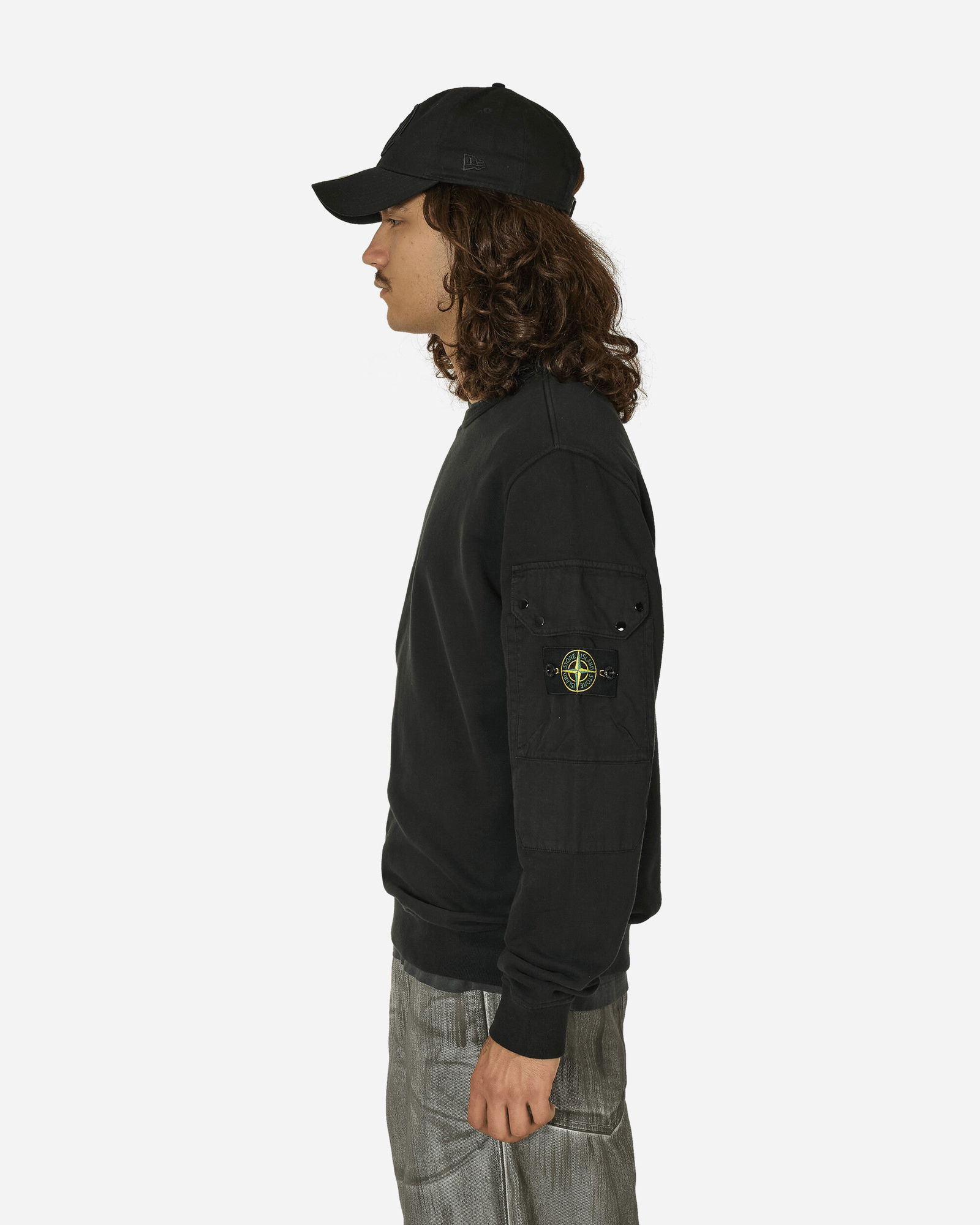 Arm Pocket Crewneck Sweatshirt Black