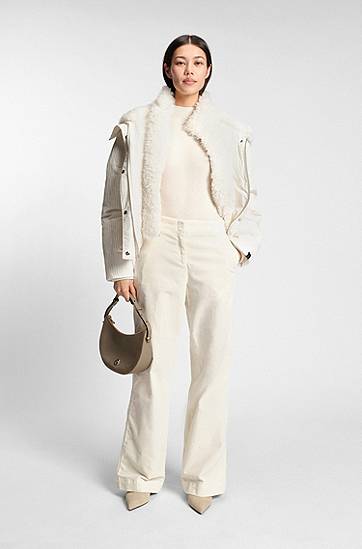 Prešívaná bunda BOSS Water-repellent Puffer Jacket with Detachable Faux-Fur Bib Biela | 50546842, 1