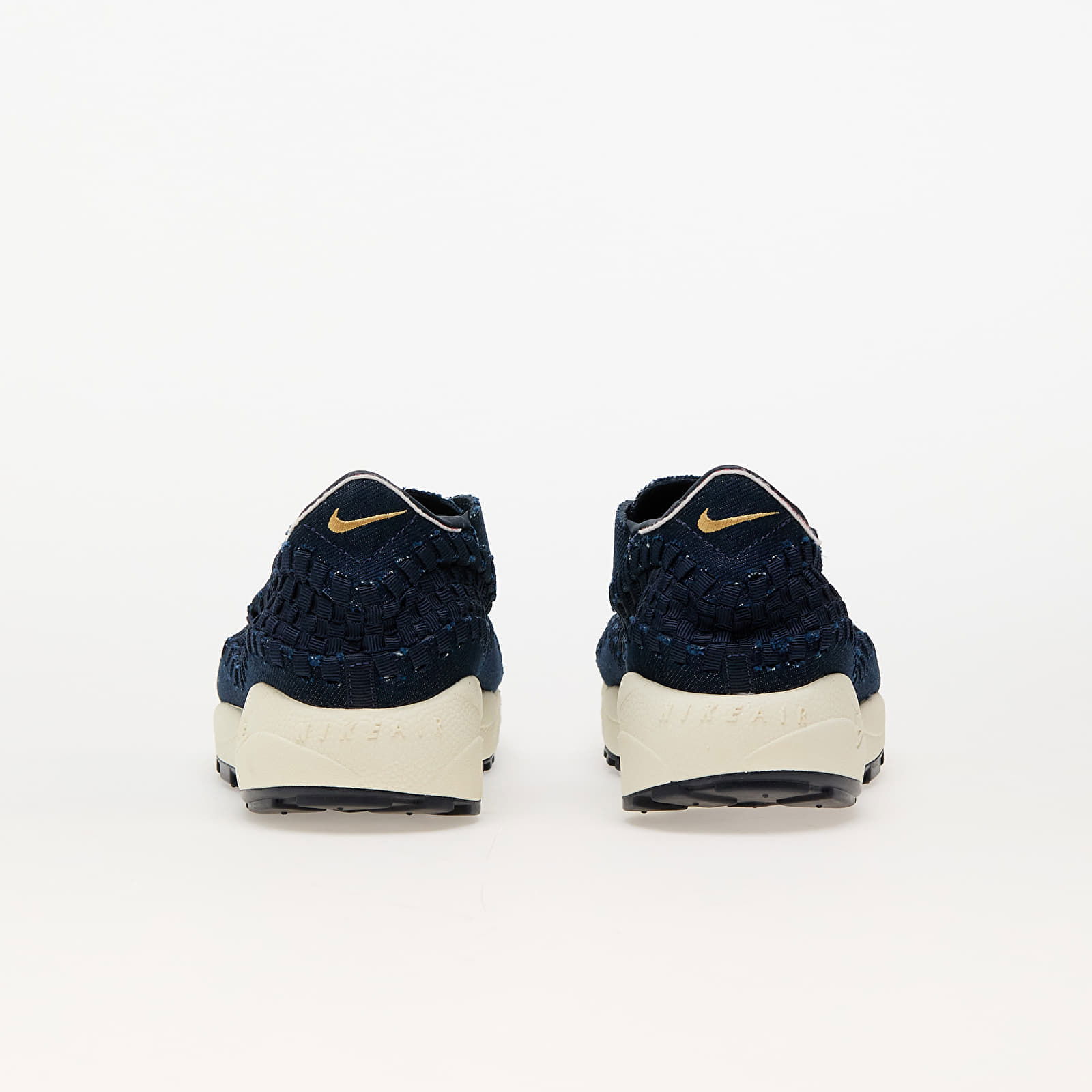 Air Footscape Woven Raw Denim W