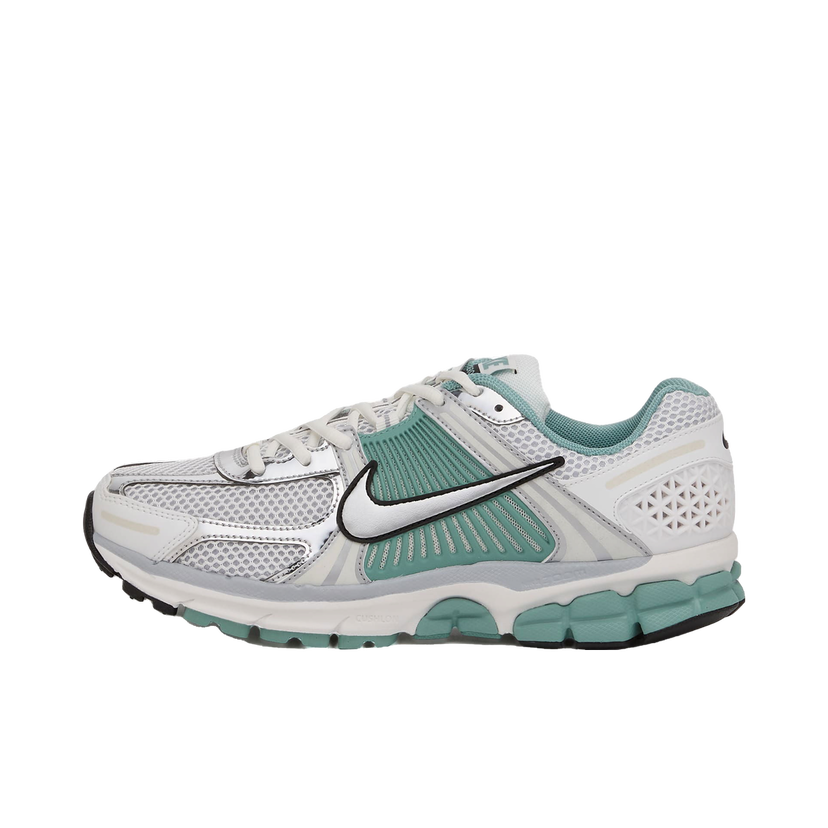 Tenisky a topánky Nike Zoom Vomero 5 News UK 3 Biela | HF1877-101