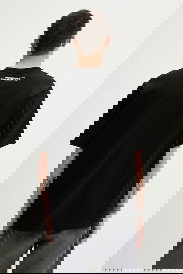 Tričko AAPE by A Bathing Ape Basic Graphic T-shirt Čierna | AAPTEM1638XXO, 2