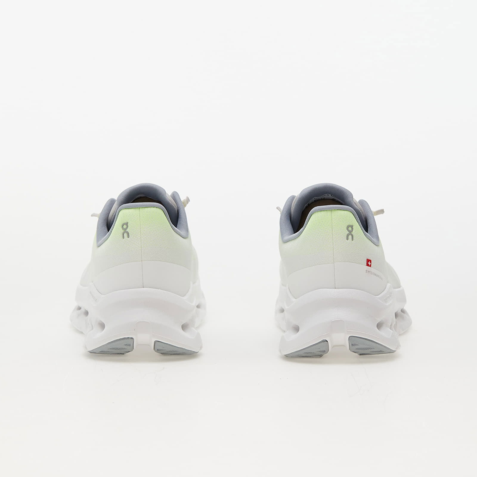 Cloudtilt Lime/ Ivory W