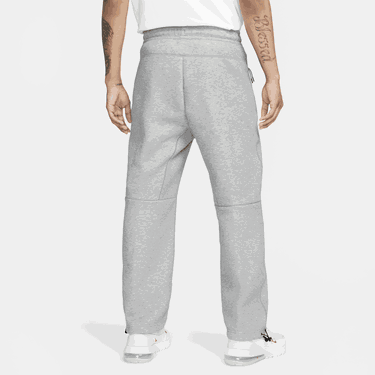 Tepláky Nike Sportswear Tech Fleece Šedá | FB8012-063, 1