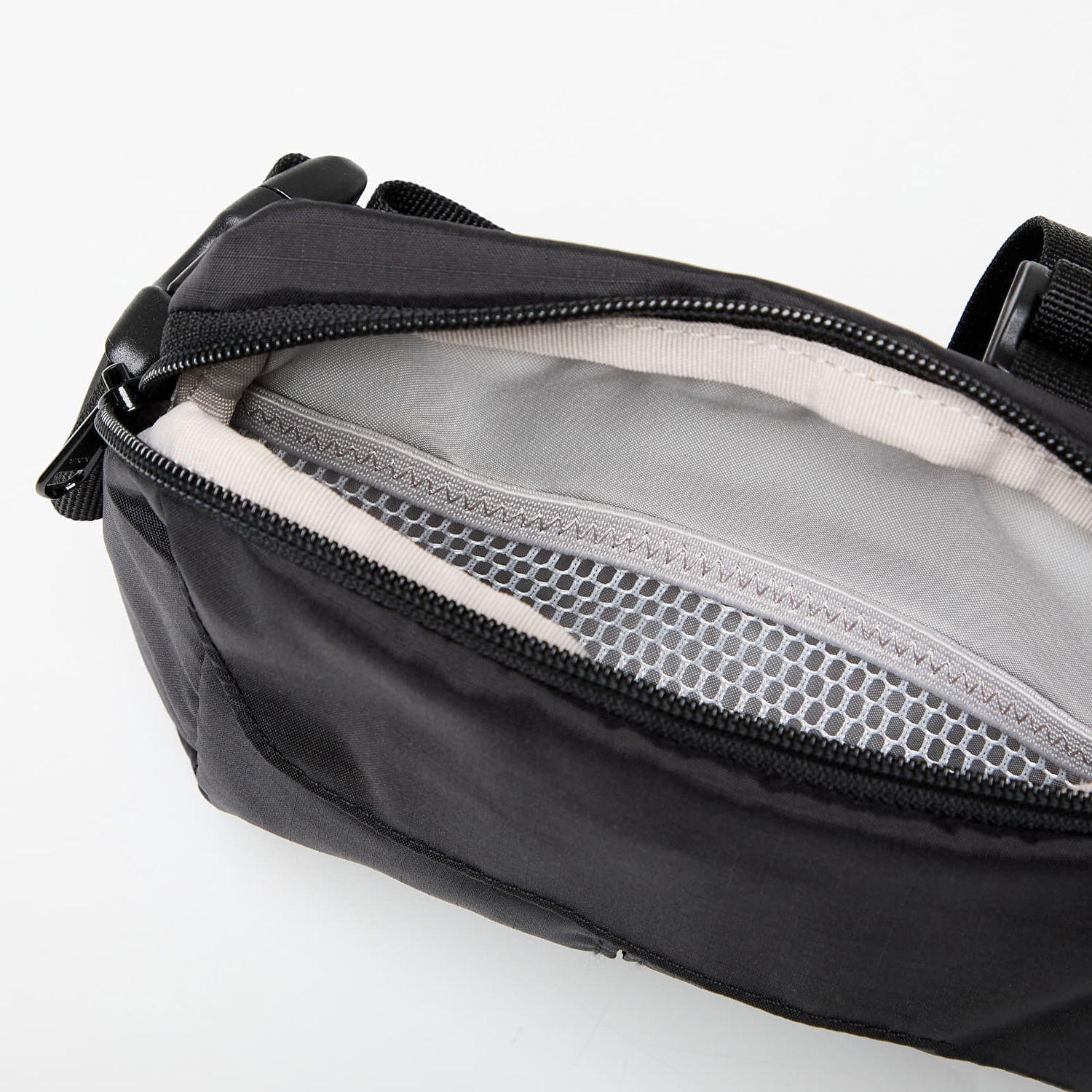 Ľadvinka Aevor Frontpack Čierna | AVR-FPA-001-801A, 1
