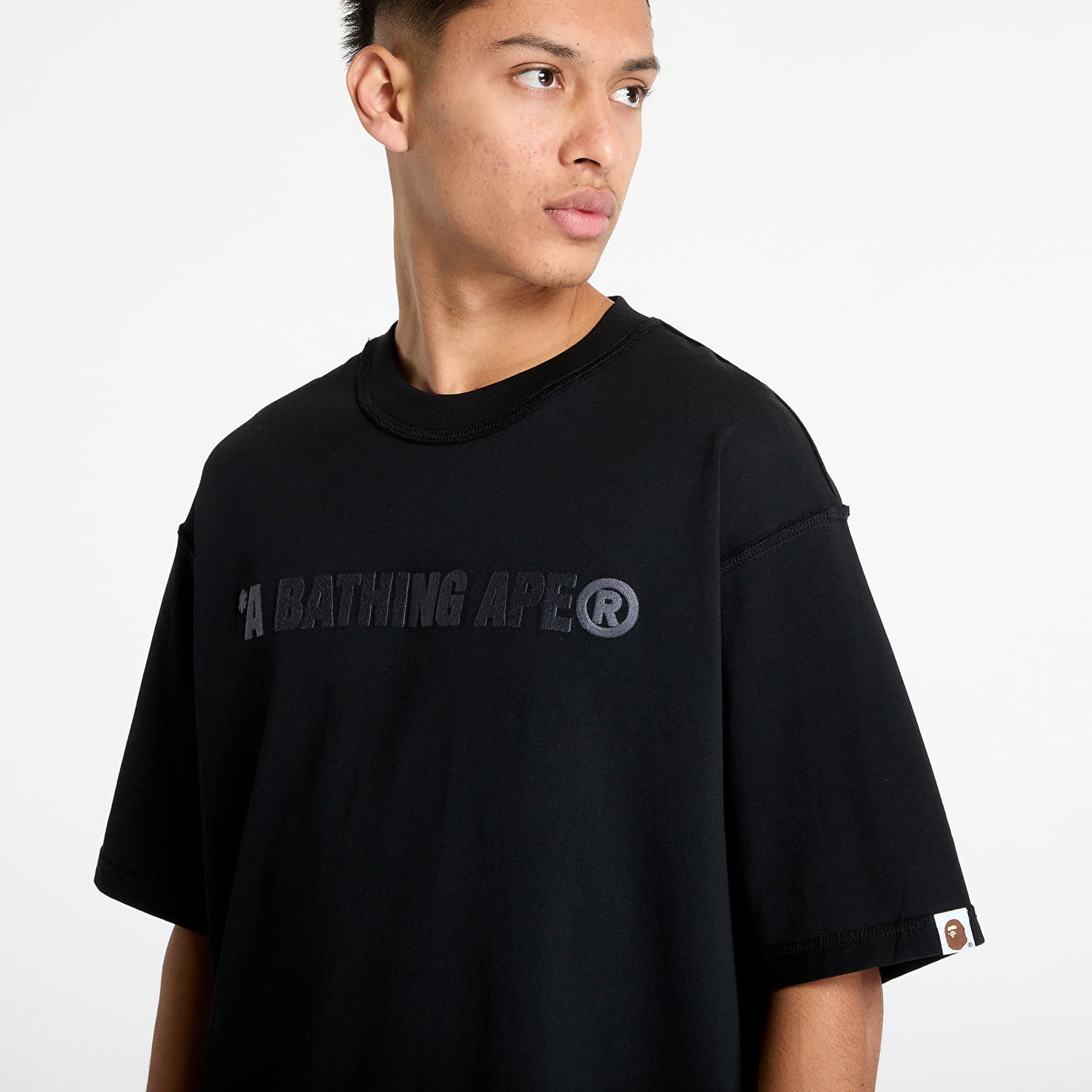 Tričko BAPE Relaxed Fit Logo Tee Čierna | 001CSK801311M BLK, 1