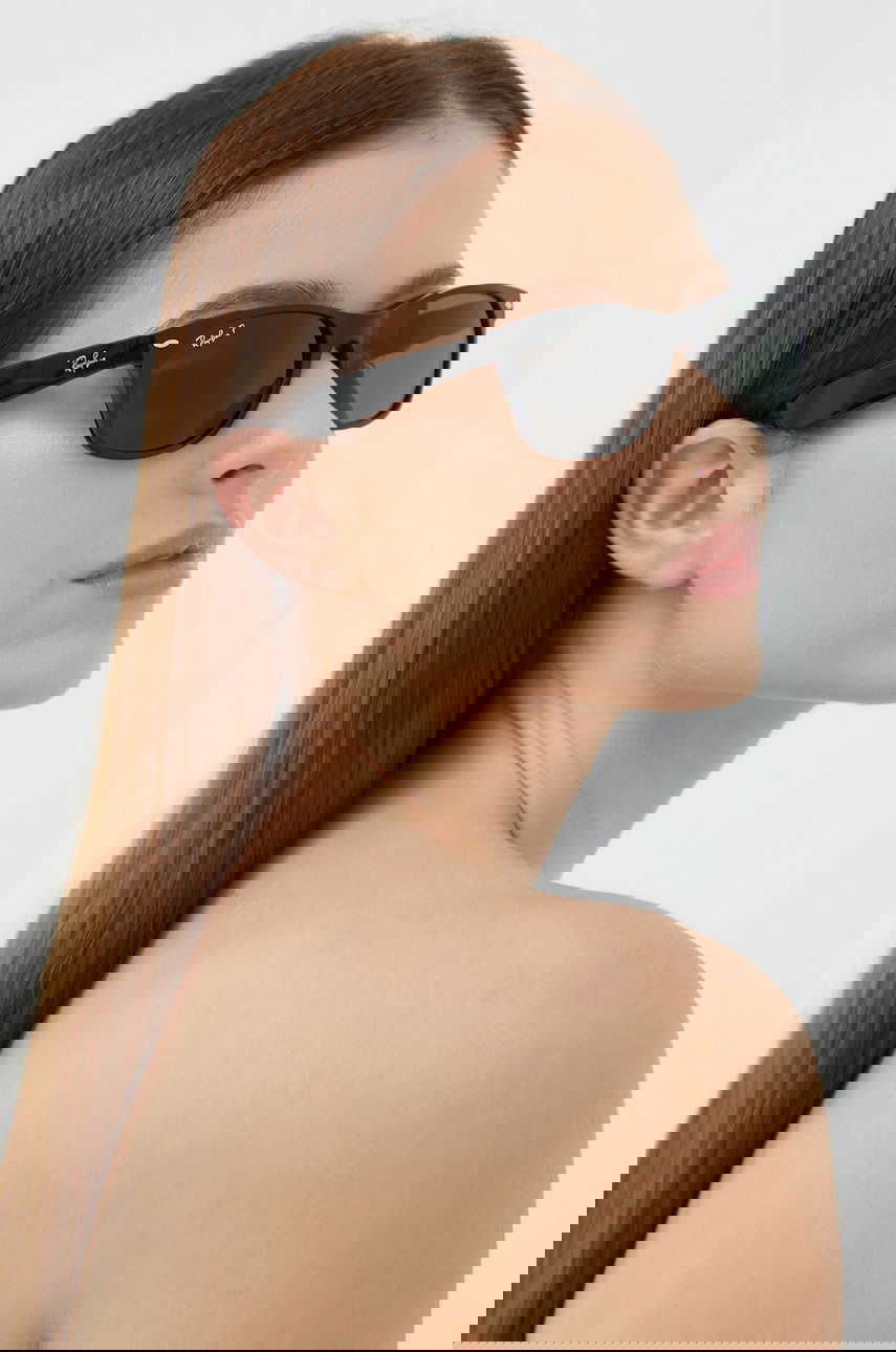 Slnečné okuliare Ray-Ban Ray-Ban New Wayfarer Sunglasses Čierna | RB2132.901/58.55, 0