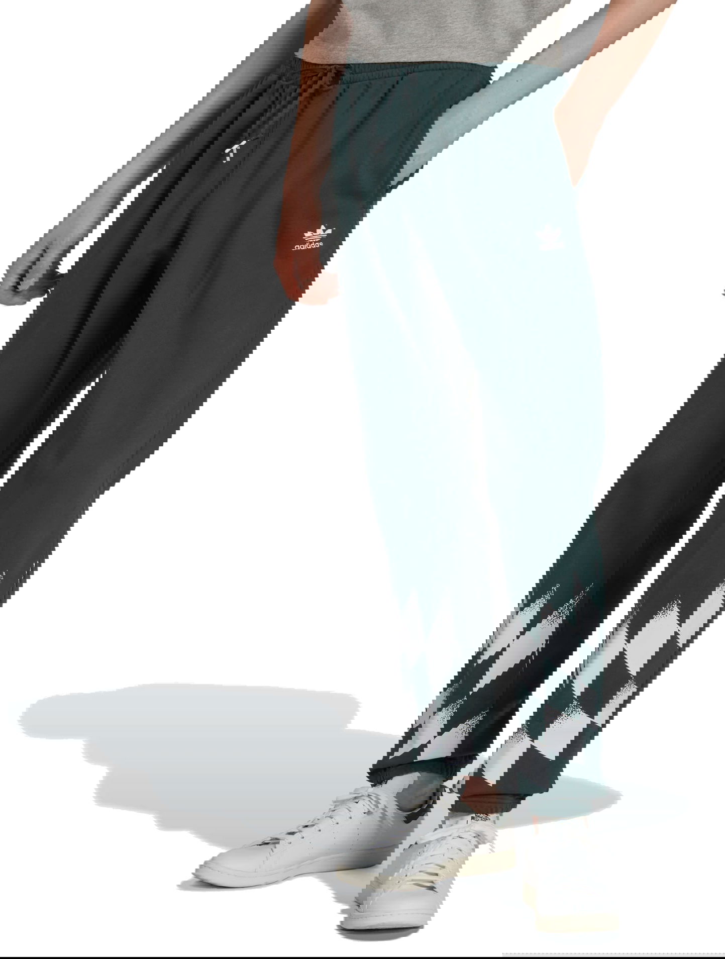 Sweatpants Rekive Placed Graphic