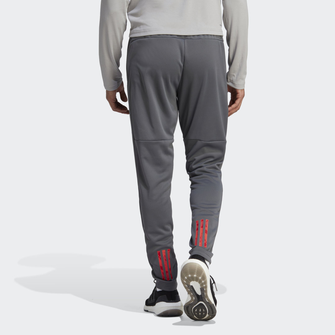 Essentials Woven Training Pants